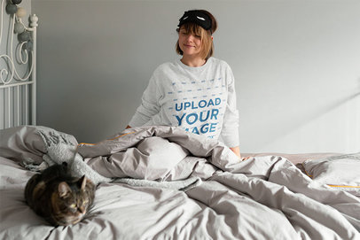 Sweatshirt Mockup Featuring a Woman in Bed With Her Cat m6918-r-el2