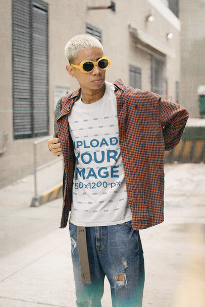 90s-Themed T-Shirt Mockup of a Man With Short-Bleached Hair