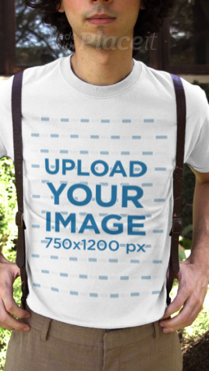 T-Shirt Video of a Young Man with Glasses in the Countryside 4410v