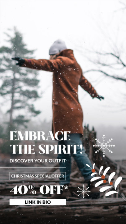 Instagram Story Design Template Featuring Apparel Discounts for Christmas
