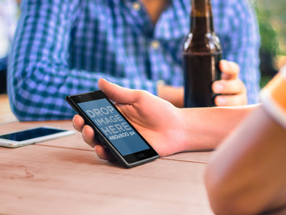 Mockup of Friends Out with an Lg Optimus L7 