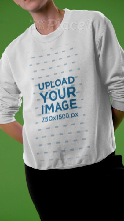 Long Sleeve Tee Video of a Young Woman Wearing a Trendy Makeup Style