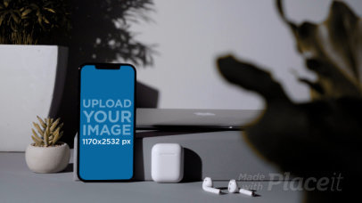 Video of an iPhone 12 Pro Max Featuring Cool Lighting