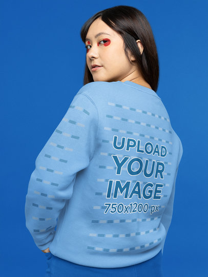 Euphoria-Inspired Mockup of a Woman Wearing a Sweatshirt and Trendy Makeup 