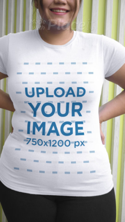 T-Shirt Video of a Woman Laughing and Making Funny Facial Expressions 4918v