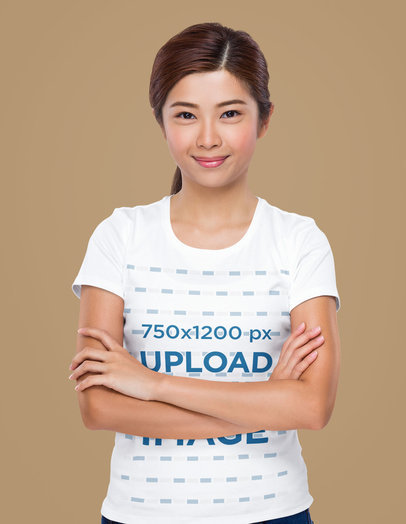 Mockup of a Woman with Crossed Arms Wearing a T-Shirt