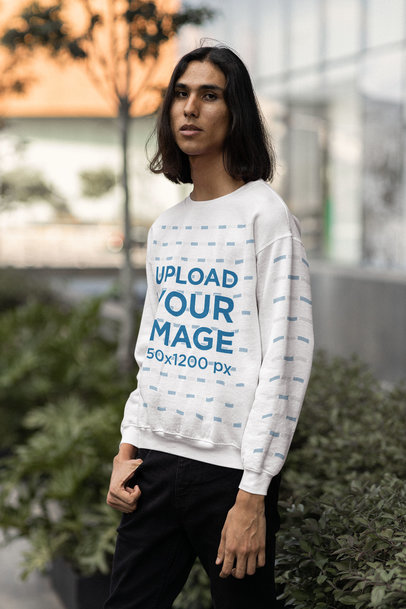 Sweatshirt Mockup of a Tall Man Posing in the Street m29424