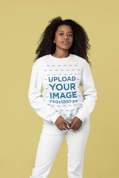 Mockup Featuring a Woman With Afro Hair Wearing a Sweatshirt 