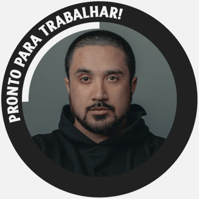 LinkedIn Profile Picture Creator Featuring a Customizable Photograph 5763f-el1