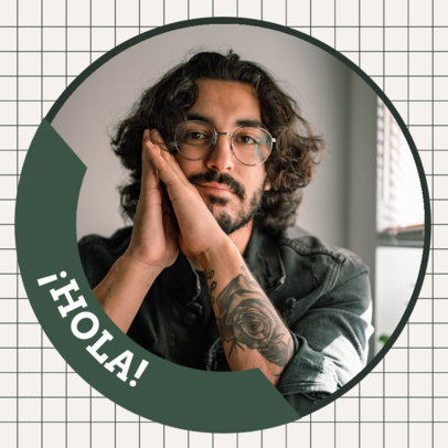 LinkedIn Profile Picture Template with a Gridded Background for a Freelancer 5767e-el1