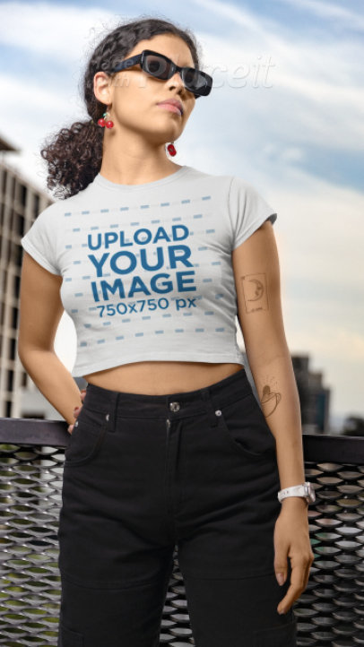 Crop Top Video Featuring a Woman Posing With Stylish Looks for a TikTok