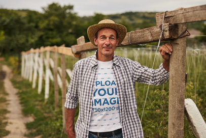 Labor Day-Themed Mockup of a Senior Man Wearing a Crewneck Tee at a Farm