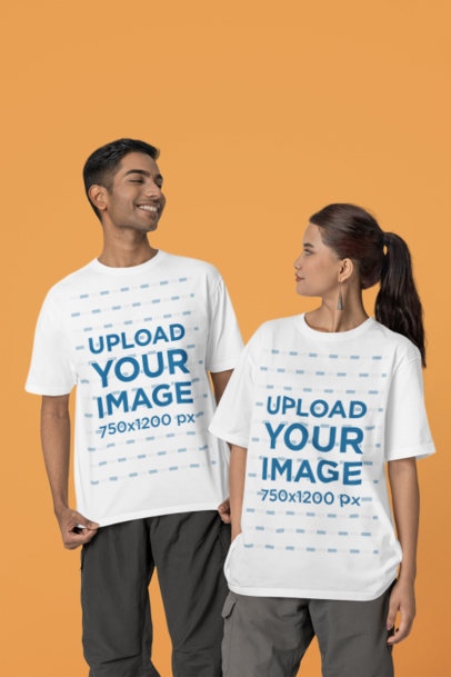 Blinkstore Crewneck Tee Mockup of a Man and a Woman Looking at Each Other