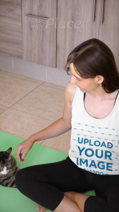 Gildan Tank Top Video of a Woman Petting a Kitty