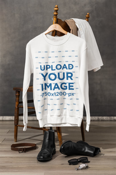 Mockup of a Gildan Sweatshirt Featuring a Vintage Set m39773