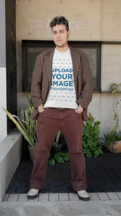 Bella Canvas Video Featuring a Person Wearing a Round-Neck T-Shirt