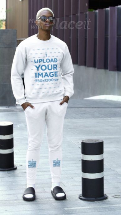 Gildan Sweatshirt Video of a Man in a Cotton Heritage Sweatpants and an Athleisure Style