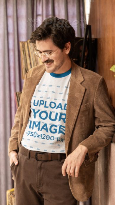 Video of a Grandpacore-Styled Man Wearing a Ringer T-Shirt
