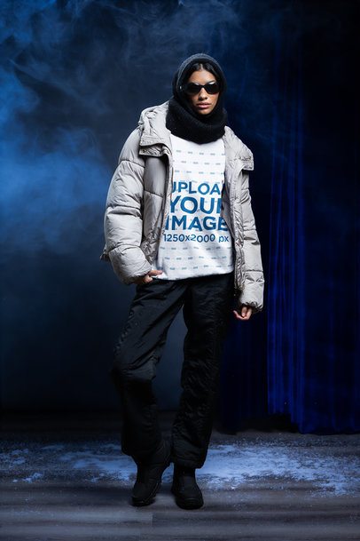 Comfort Colors 1566 Mockup Featuring a Woman With a Sweatshirt and Sunglasses in a Cold Scene Setting m59216