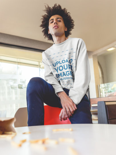 Sweatshirt Mockup of a Serious Man with French Fries 18329
