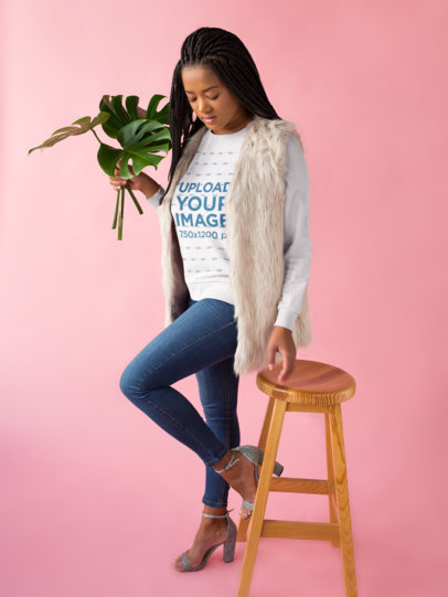 Sweatshirt Mockup of a Woman Wearing a Trendy Fall Outfit