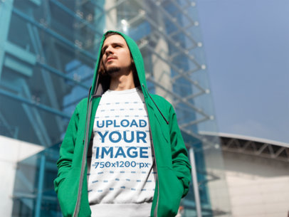 Sweatshirt Mockup of a Man Sightseeing in the City
