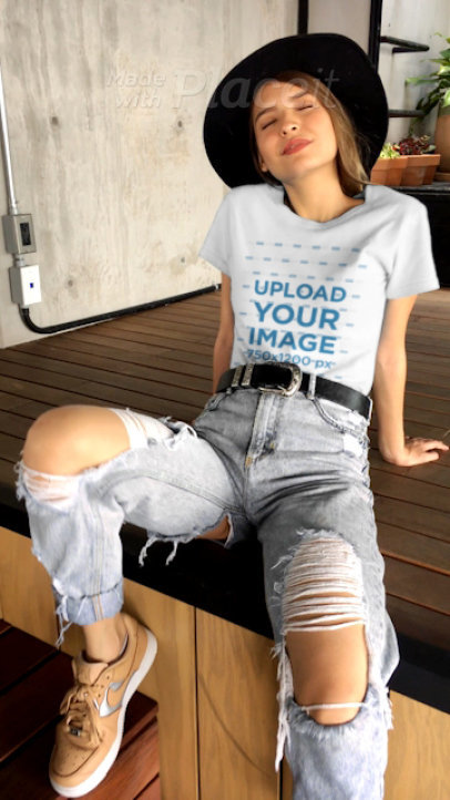 Video of a Stylish Woman Wearing a T-Shirt