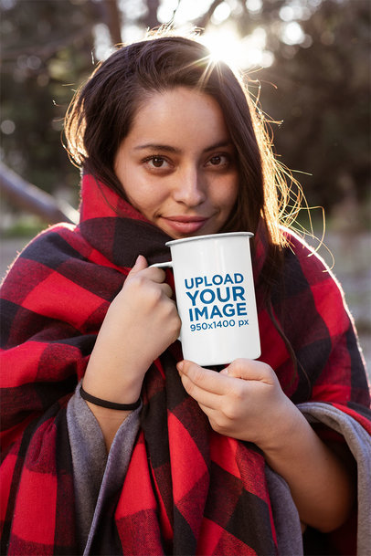 21 Oz Enamel Mockup Featuring a Woman Covered with a Checkered Blanket 26929
