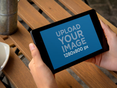 Nexus 7 Landscape Wooden Table Both Hands