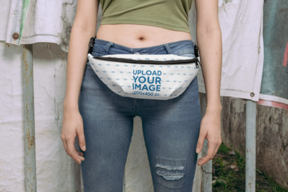 Fanny Pack Mockup Featuring a Woman Showing Her Belly 29183