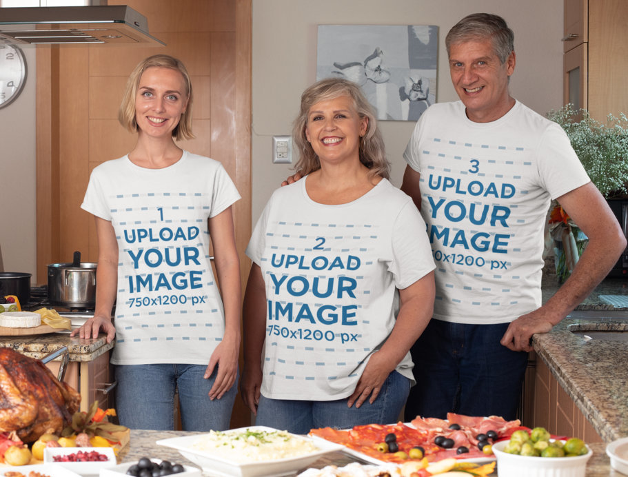 T-Shirt Mockup Featuring a Family at a Home Thanksgiving Dinner