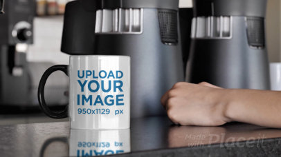 11 oz Magic Mug Video of a Man Waiting for His Coffee 