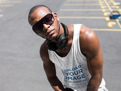 Sleeveless Tee Mockup of an Urban Style Man