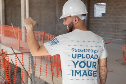 Back View Mockup of an Engineer Wearing a T-Shirt with a Customizable Sleeve 31530