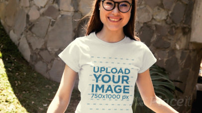 Mockup Video of a Woman Wearing a Crop Top