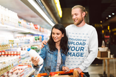 Sweatshirt Mockup of a Couple Doing Grocery Shopping 34023-r-el2