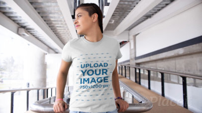 T-Shirt Video of a Woman with a Sidecut Hairstyle