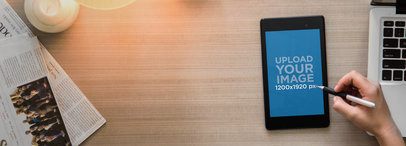 Mockup of a Man Using His Nexus 7