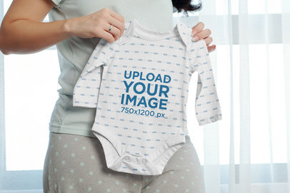 Mockup of a Mom-to-be Showing a Sublimated Onesie 36160-r-el2