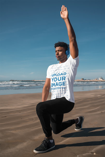 Mockup of a Man Exercising with an Activewear T-Shirt 38640-r-el2