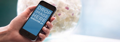 iPhone 5s Dark Portrait Beauty Salon Wide