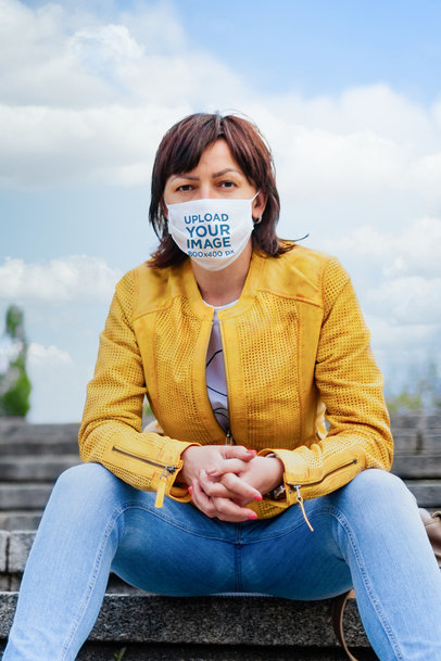 Face Mask Mockup of a Serious Short-Haired Woman Posing 42875-r-el2