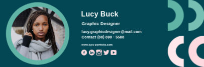 Email Signature Maker with a Graphic Designer's Portrait