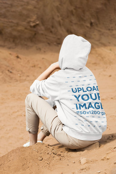 Hoodie Mockup of a Woman Resting in a Desert 45634-r-el2
