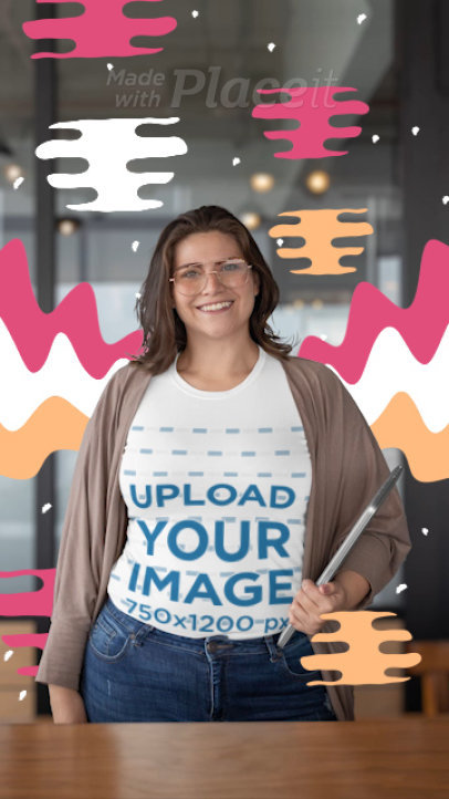 Illustrated Video Featuring a Woman Wearing a Plus Size Tee 2603