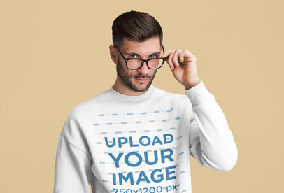 Sweatshirt Mockup of a Bearded Man Adjusting His Glasses 46189-r-el2