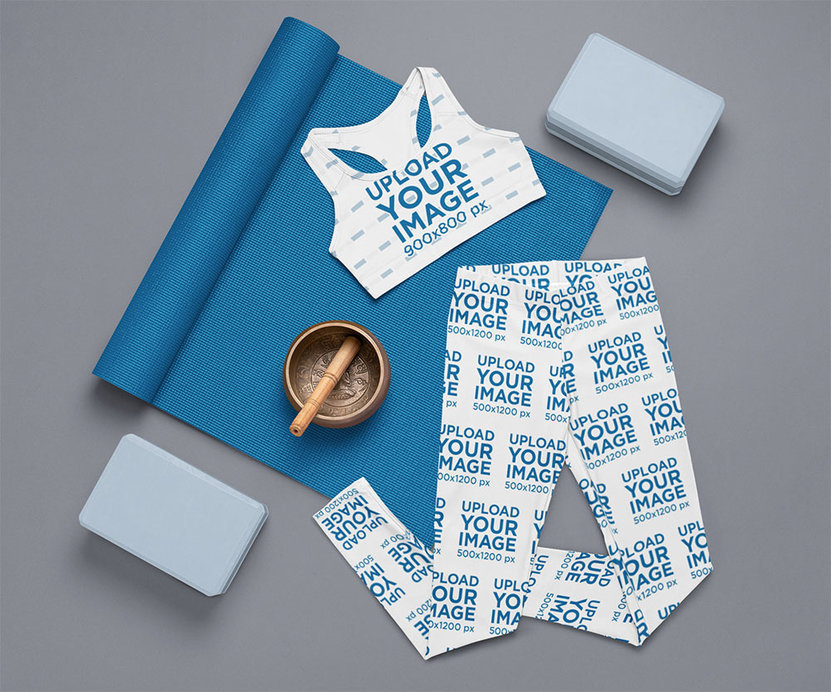 Outfit Mockup of a Sports Bra and Women's Leggings Ready for a Toga Session