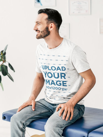 Heathered Tee Mockup of a Man at a Clinic m2685-r-el2