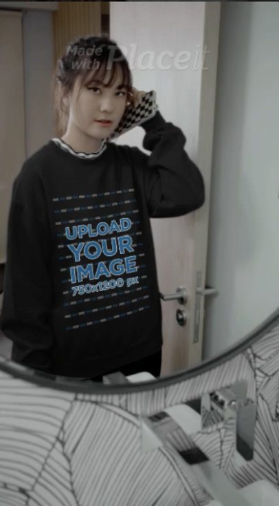 Sweatshirt Video of an E-Girl Posing in a Vintage Room