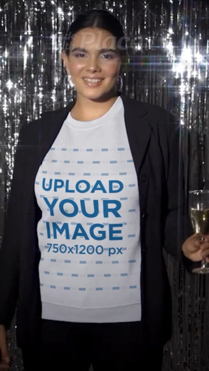 Sweatshirt Video Featuring a Cheerful Woman Celebrating New Year's Eve